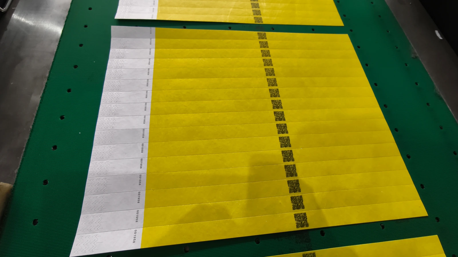 Máquina de impresión de pulseras de papel – HRY-320AW Materiales personalizados
