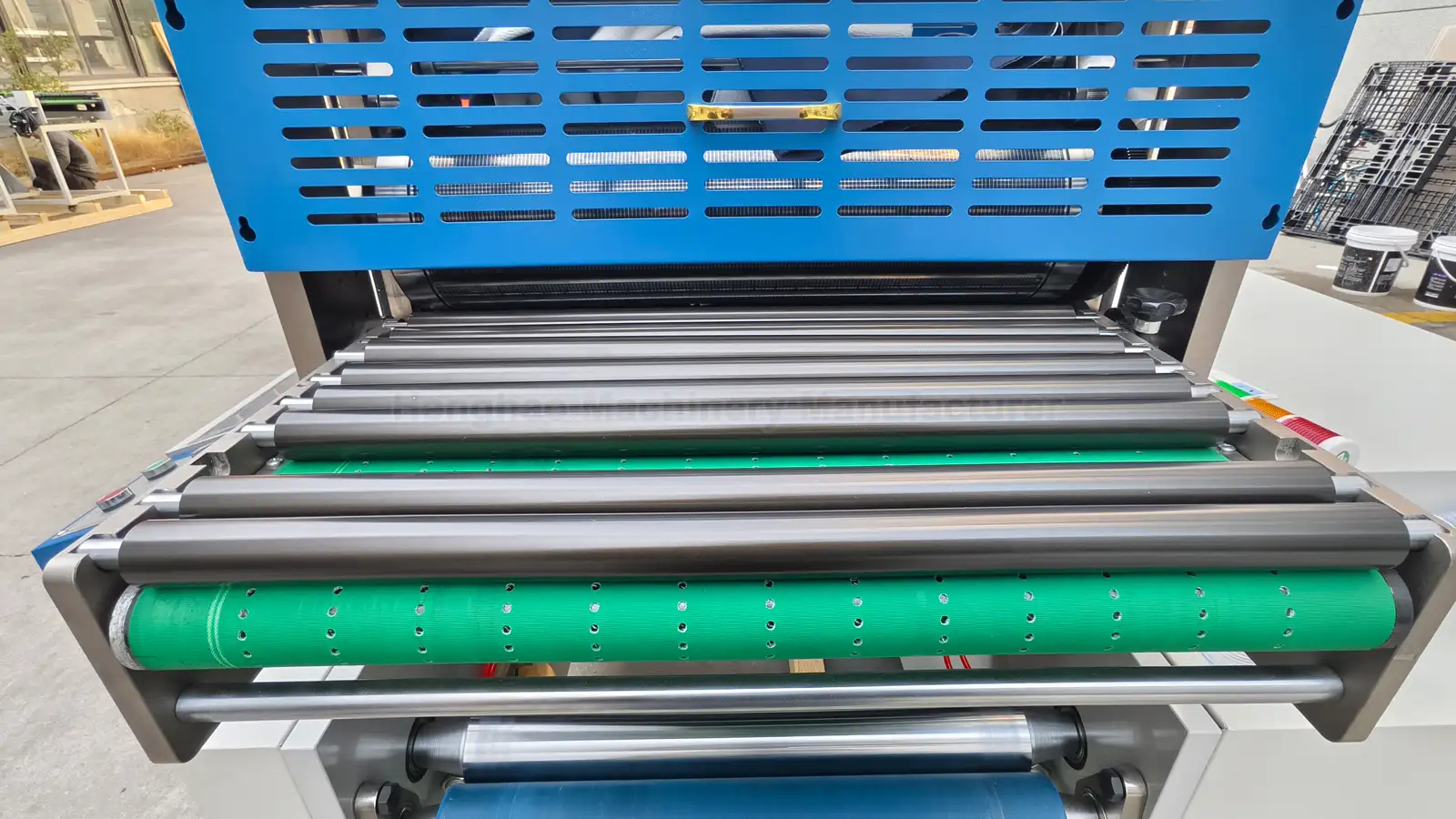 Máquina de Corte Rotativo para Etiquetas IML de Doble Estación HMQ-350JE Materiales personalizados